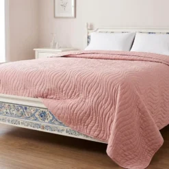 Acquista Online Trapuntino Sunny Wave Rosa Matrimoniale Leggero