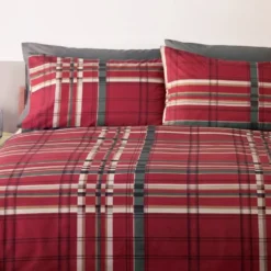 Completo Copripiumone matrimoniale Bassetti Kilt scozzese rosso