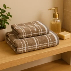 Set 1+1 asciugamano e ospite in spugna Trussardi Scratch beige