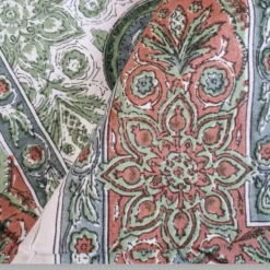 Telo copridivano ADRIEL 250x260 Mezzero disegnato a mano verde
